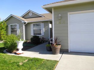 2413 S Arthur Ct, Kennewick, WA