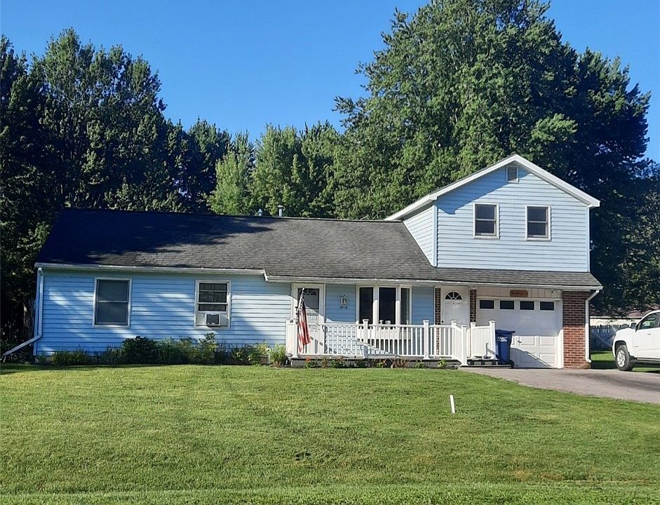 1st image of 5712 Merry St