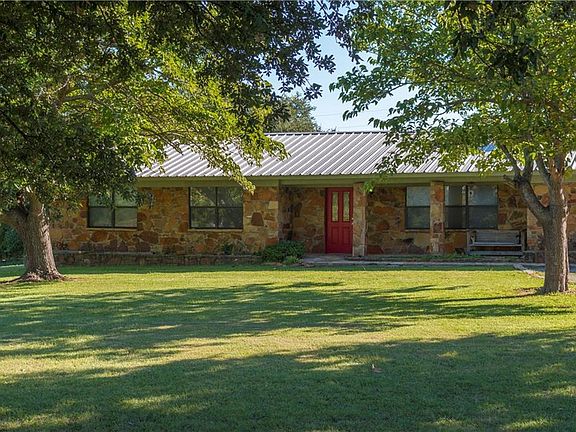 2nd image of 203 Garmon Dr