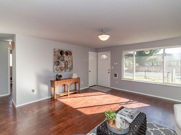 5th image of 5914 E K St