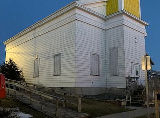 114 4th Ave SE, Independence, IA 50644