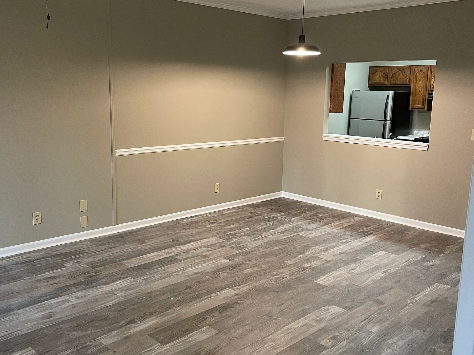 3 bed, 1274 sqft, $1,300 — Photo 4