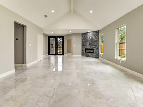 1513 Sherl St, League City, TX 77573