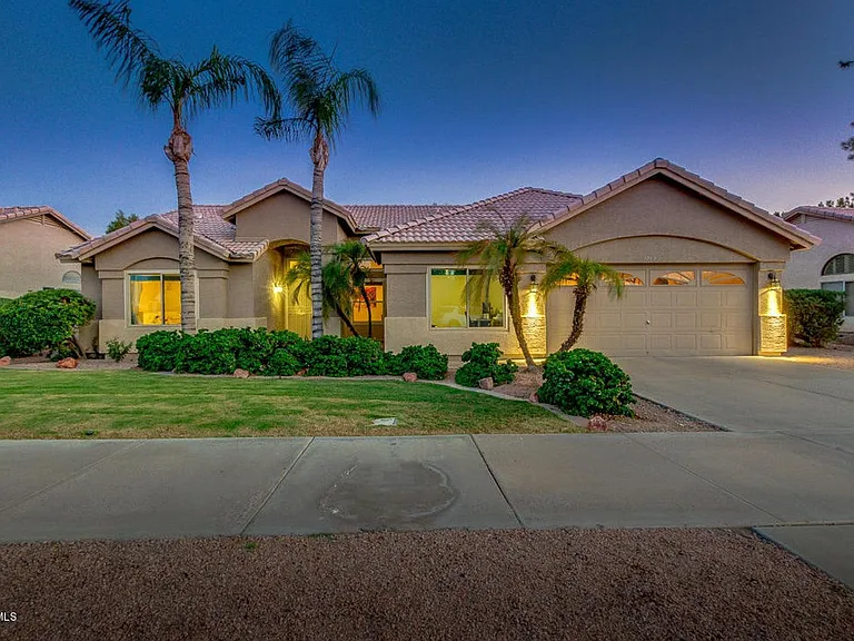 1777 E Ironwood Dr — Photo 1