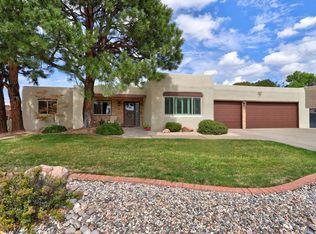 9009 Camino Del Sol NE, Albuquerque, NM 87111