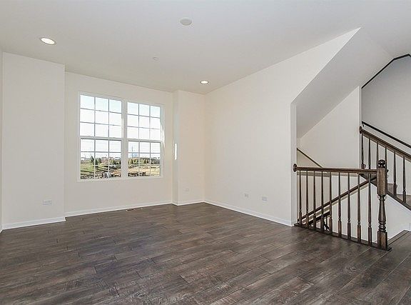 5th image of 2959 Madison Dr #28.05