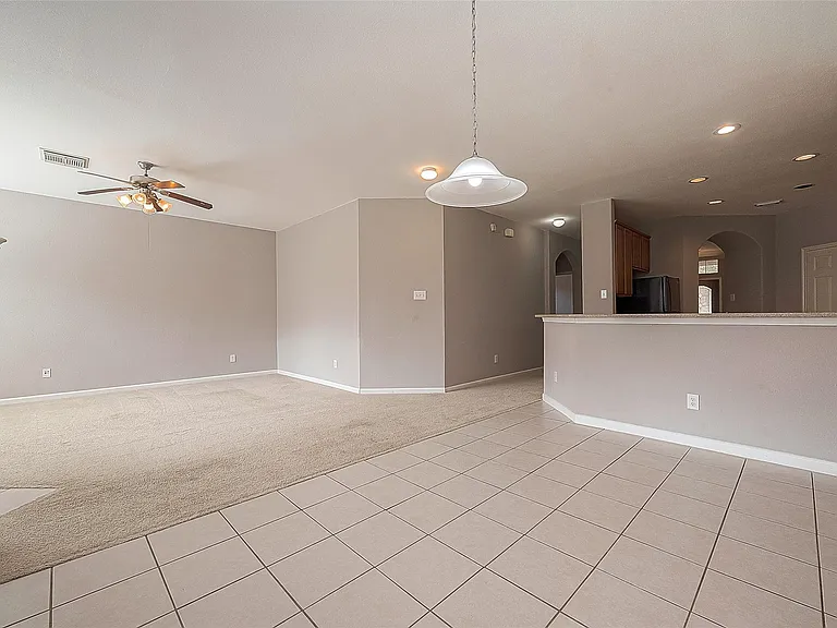 5203 Heatherdawn Ct — Photo 15