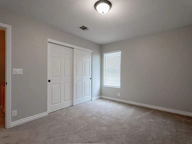 10024 Sail Landing Ct — Photo 11