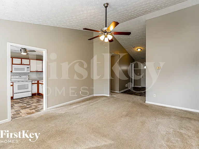 12 Amelia Park Dr — Photo 5