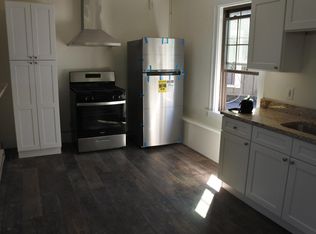 21 Commonwealth Ave #21, Concord, MA 01742