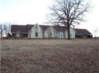 301 S Maple St, Sallisaw, OK 74955