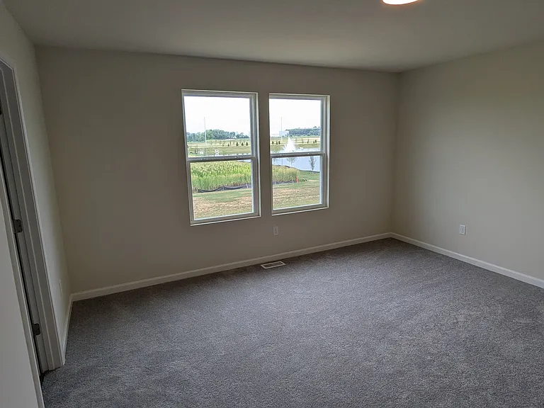 3858 Sterling Dr — Photo 13