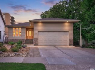 155 Hochelaga STREET E, Moose Jaw, SK S6H 0N8
