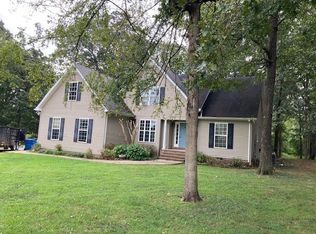 313 Thelma Dr, Bell Buckle, TN 37020