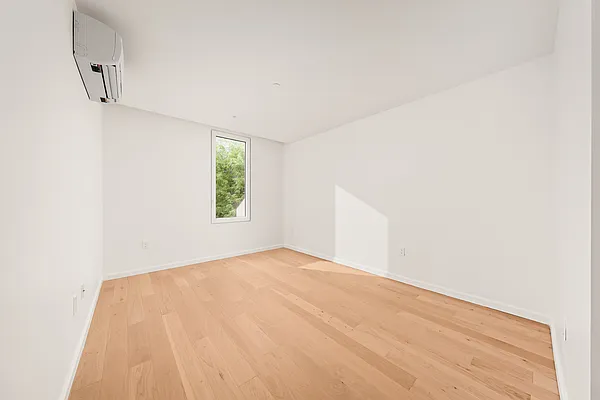 Other photos, photo 4