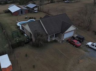 2968 Leland Rd, Marianna, FL 32448