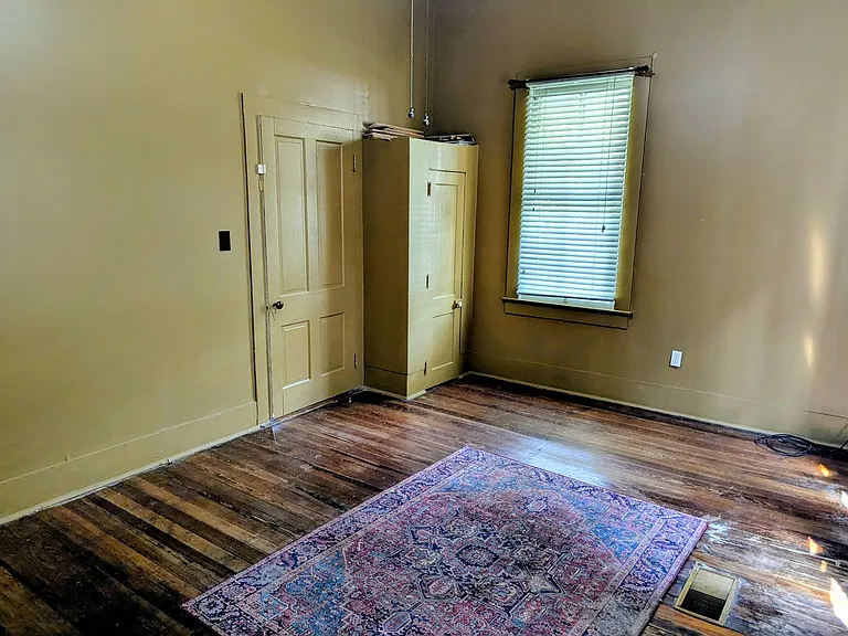 321 Elizabeth Ave — Photo 16
