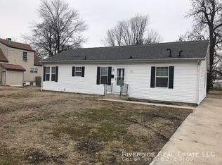 409 Mildred Ave, Cahokia, IL 62206