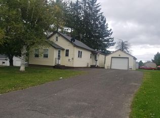 29 Glendale Rd, Caribou, ME 04736