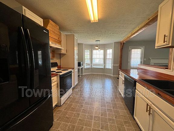 4th image of 539 Killeen Rd