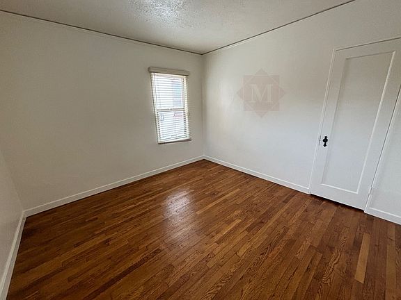 3rd image of 607 W Canon Perdido St #607