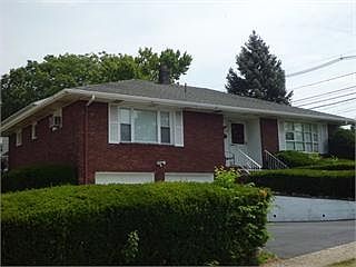 2nd image of 8 Landis Pl