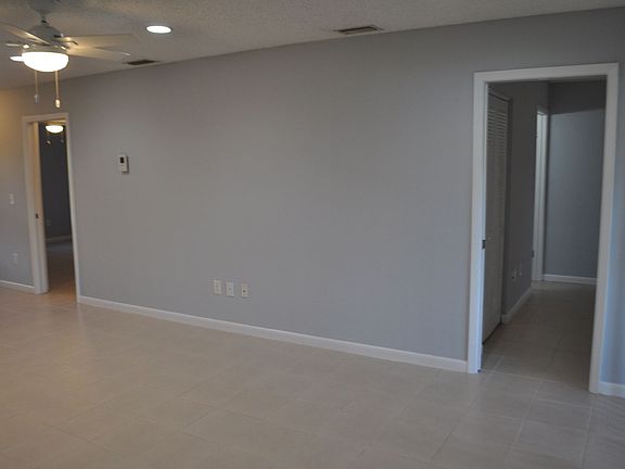 5th image of 50 Kings Colony Ct