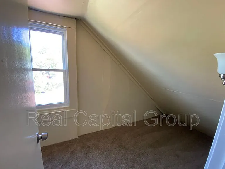 125 Edison Ave #CARRIAGE HOUSE — Photo 12
