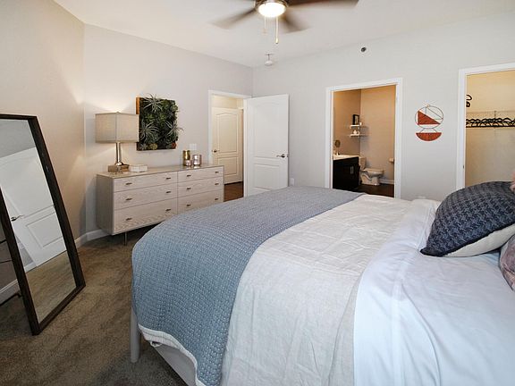 4th image of 485 Stone Falls Dr SE #206