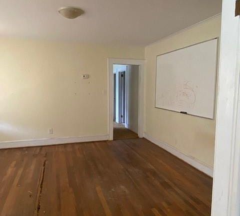 3rd image of 2214 Norwood St SW APT A