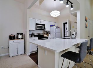 7701 Lafayette Forest Dr APT 31, Annandale, VA 22003