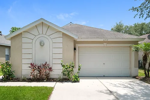 6719 Summer Cove Dr Photo 1