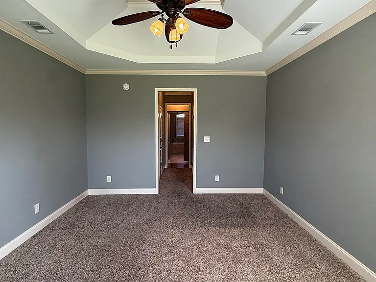142 Addington Dr — Photo 22