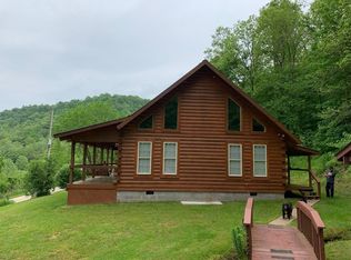 750 Billy Fork Rd, Irvine, KY 40336