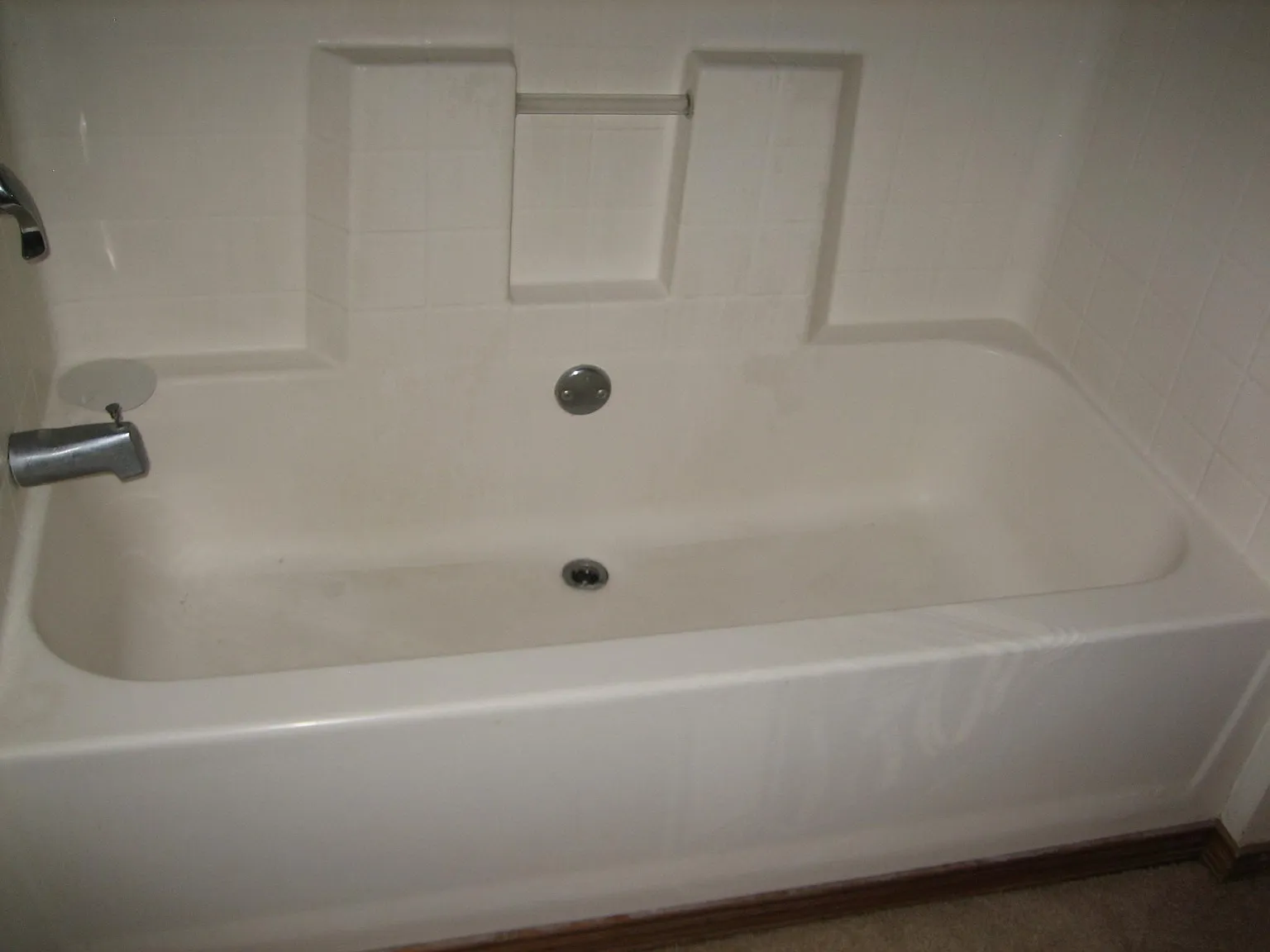 1 bed, 360 sqft, $910 — Photo 4