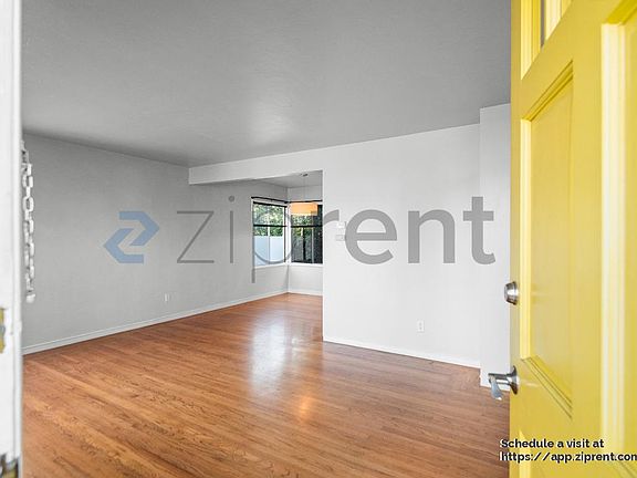 3rd image of 903 61st St