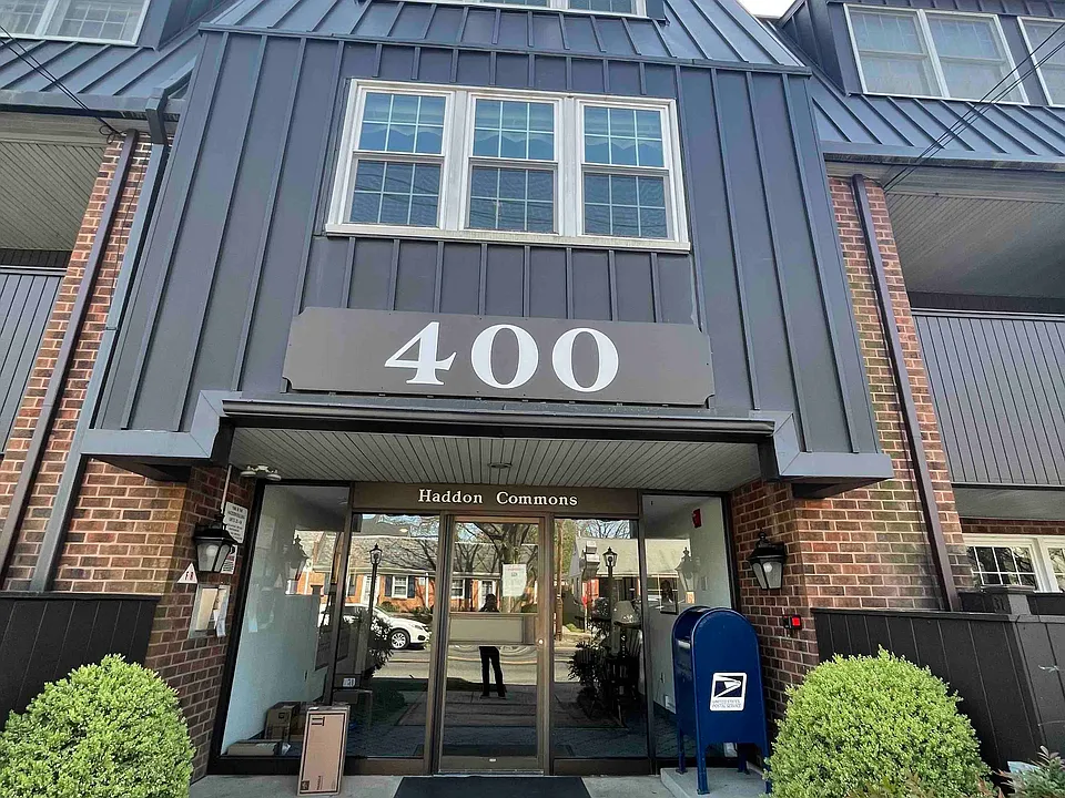 400 N Haddon Ave #19