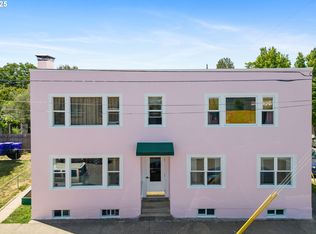 3905 SE 54th Ave, Portland, OR 97206