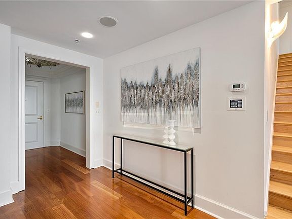 3rd image of 75 14th St NE Unit 4820