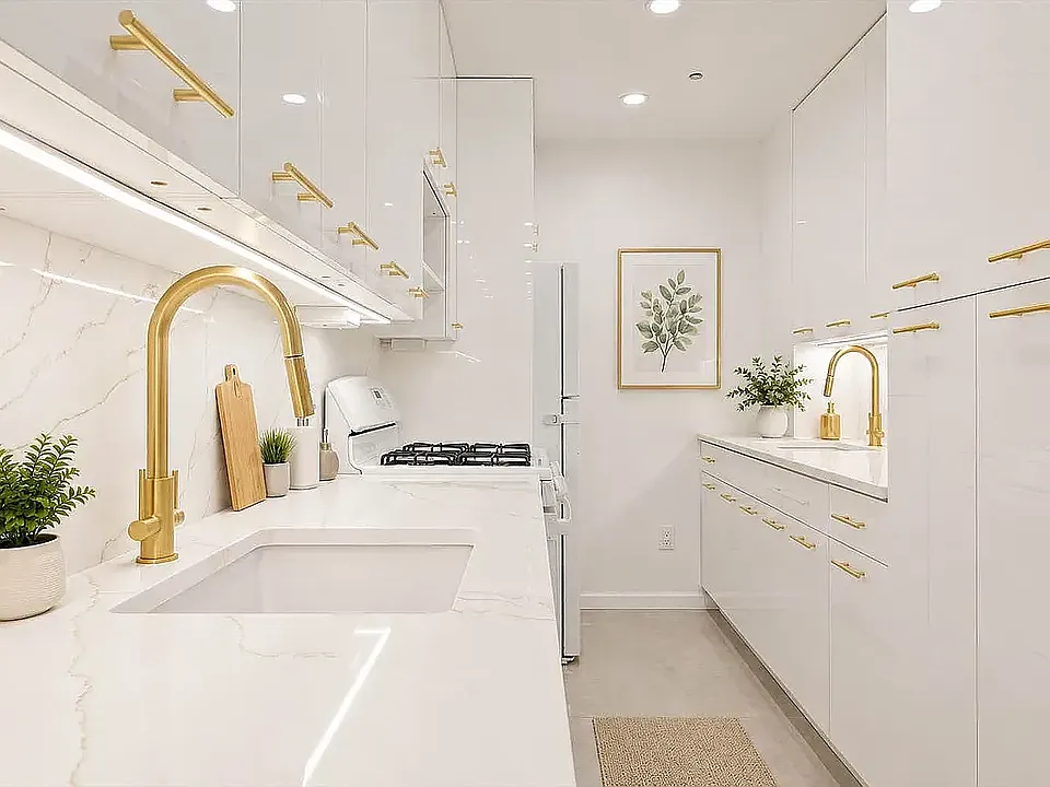 385 Vernon Ave #2B