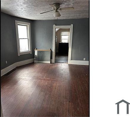 2nd image of 6010 Wakefield Ave #Up
