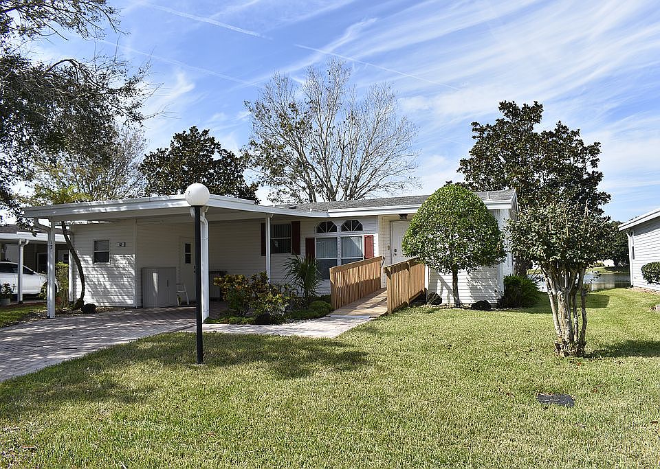 1st image of 12 Beaver Lake Cir