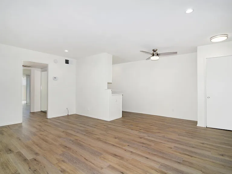 Olive Tree Apartments — Photo 11