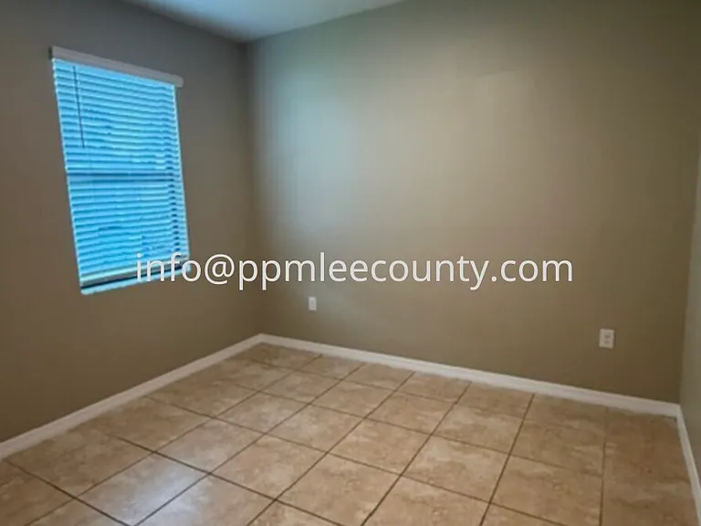 1841 NW 20th Ave — Photo 10