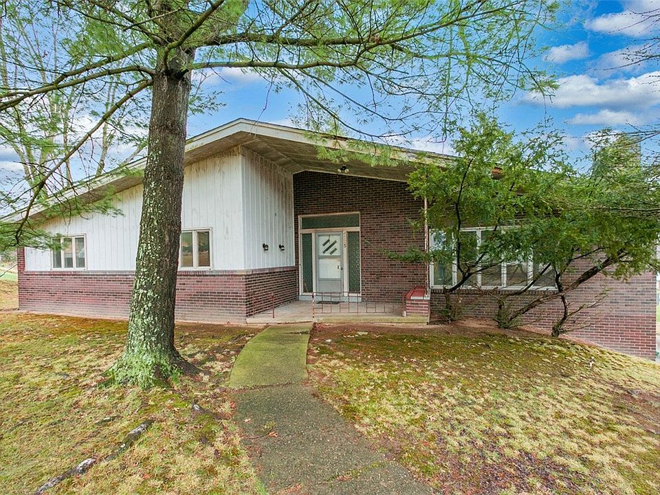 1st image of 4223 Colonial Dr