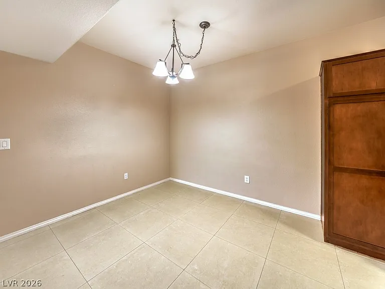 2291 W Horizon Ridge Pkwy #8144 — Photo 7