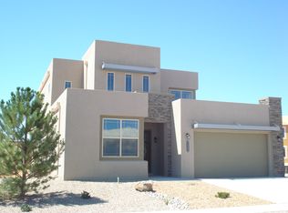 7111 Wrangell Loop NE, Rio Rancho, NM 87144