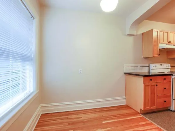 Elizabeth Apartments (Eliz01)