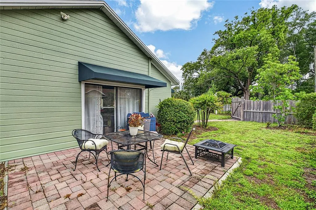 1 bed, 1.0 bath, 625 sqft, $2,000 — Photo 2
