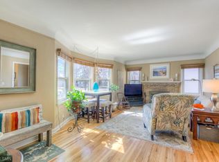 3343 Brownlow Ave, Saint Louis Park, MN 55426